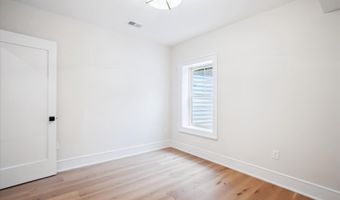 6605 PYLE Rd, Bethesda, MD 20817