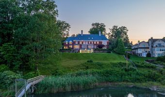 101 Long Neck Point Rd, Darien, CT 06820