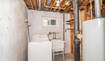 1597 Blueorchard Dr, Anderson Twp., OH 45230