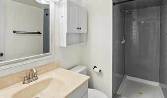 755 FAIRVIEW Ave 755 D, Annapolis, MD 21403