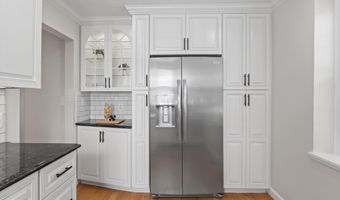 2942 S COLUMBUS St A1, Arlington, VA 22206
