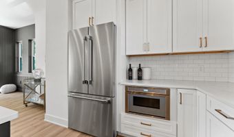 3725 Isabella Ave, Cincinnati, OH 45209