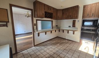 14 N Forrest Ave, Arlington Heights, IL 60004