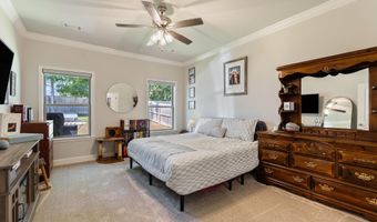 4532 Western Woods Dr, Benton, AR 72015