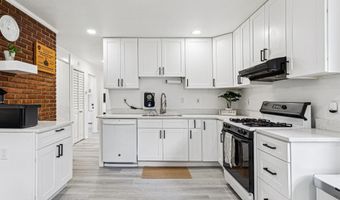 4 CALVIN Ct, Rockville, MD 20851