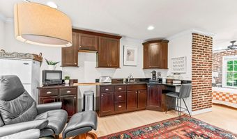 3209 HENSON Ave, Annapolis, MD 21403