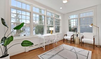 3113 44TH St NW, Washington, DC 20016