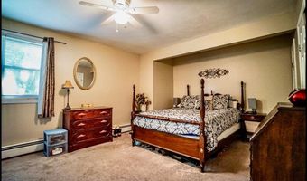 4 Burr Ave, Barrington, RI 02806