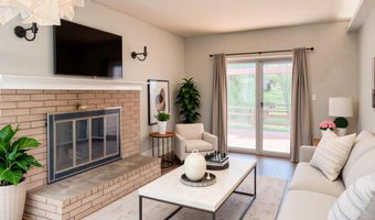 2844 Renfrew St, Ann Arbor, MI 48105