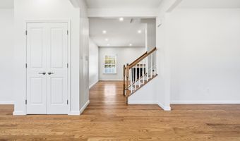 5 Adrift Ave, Barnegat, NJ 08005