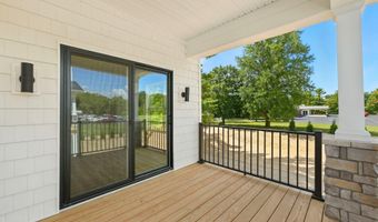 1030 S Wayne St, Angola, IN 46703