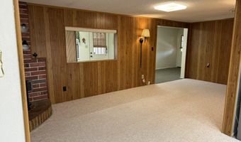 1802 W Clayton Ave, Artesia, NM 88210