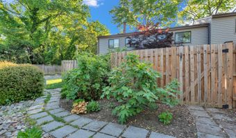 1052 CEDAR RIDGE Ct, Annapolis, MD 21403