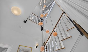 55 Academy St, Arlington, MA 02476