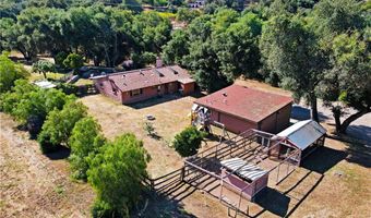 17825 Bear Valley Ln, Escondido, CA 92027