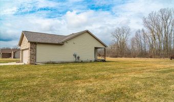 50546 Wear Rd, Belleville, MI 48111