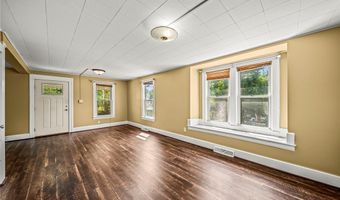 6327 Bales Ct, Ashtabula, OH 44004