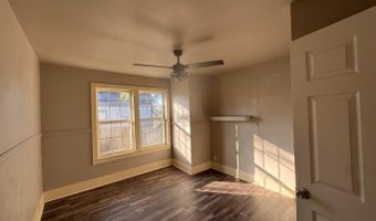748 Brooks St, Batesville, AR 72501