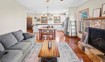186 Pipers Creek Trl, Ararat, NC 27007