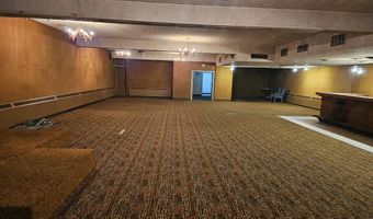 421 S Lincoln St, Aberdeen, SD 57401