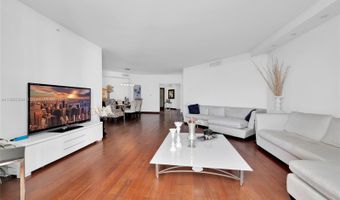 21050 Point Pl 2001, Aventura, FL 33180