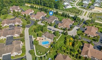 276 Sandover Dr, Aurora, OH 44202