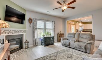 211 Luxborough Ct, Aiken, SC 29801
