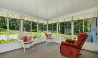 495 Halls Hill Rd, Alton, NH 03809