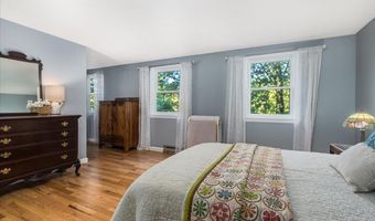 5 Hickory Hill Dr, Londonderry, NH 03053