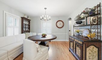 26 Westbrook Rd, Worcester, MA 01602