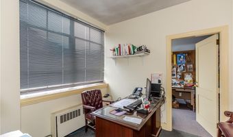 634 Park Ave, Cranston, RI 02910