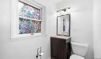 120 Johnson Ave, Bergenfield, NJ 07621