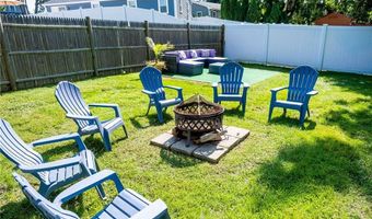 58 Allston Ave, Middletown, RI 02842