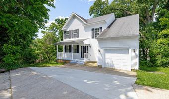 2032 S LANGLEY St, Arlington, VA 22204