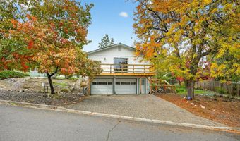 697 Oak Knoll Dr, Ashland, OR 97520