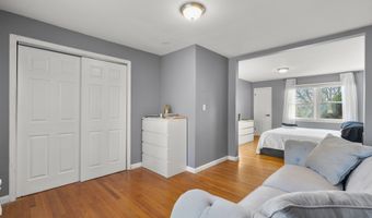 948 Wayne St, Bridgeport, CT 06606