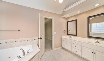 1905 160th St, Basehor, KS 66007