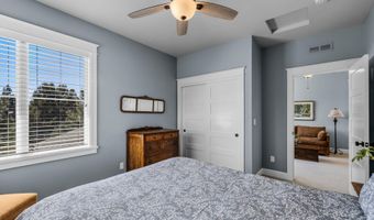 61525 Meeks Trl, Bend, OR 97702