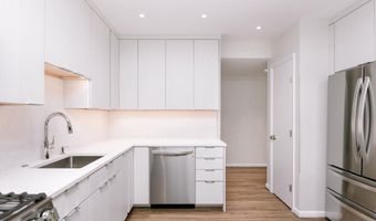 7 HAMILL Rd 7C, Baltimore, MD 21210