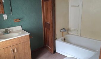 3406 Crittenden Rd, Alden, NY 14004
