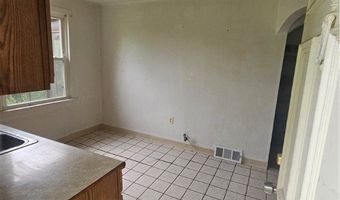 72 Idaho Rd, Austintown, OH 44515