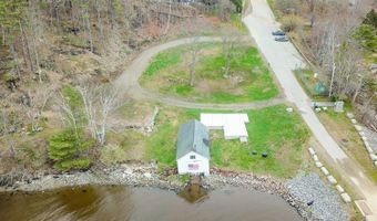 17 Footbridge Rd, Belfast, ME 04915