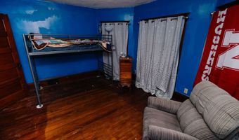 1002 A St, Aurora, NE 68818
