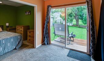 3909 Hynek Rd, Madison, WI 53714