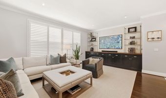223 MONTGOMERY, Alexandria, VA 22314