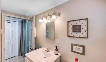 108 Tall Oak Rd, Albrightsville, PA 18210