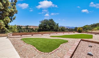 27540 Freetown Ln, Agoura Hills, CA 91301