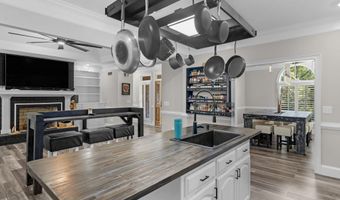 967 Five Points Rd, Barnesville, GA 30204