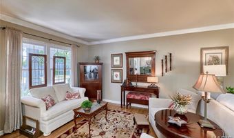 309 PROVIDENCE Rd, Ballwin, MO 63011