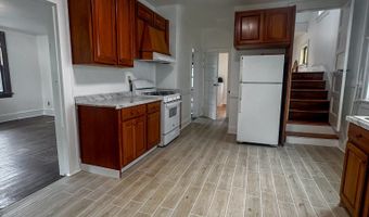 26 Stoehrs Pl, Bridgeport, CT 06606
